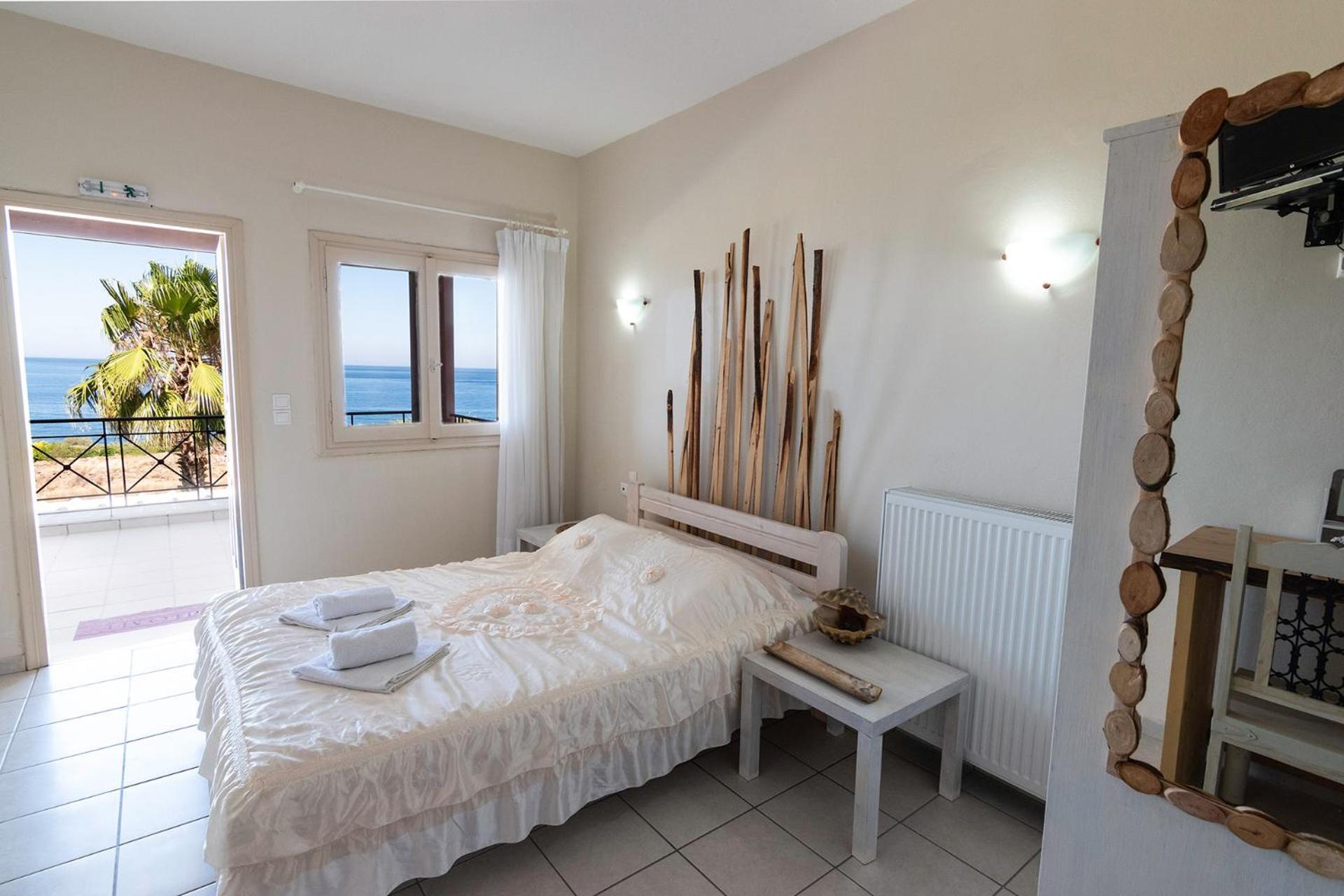 Sea View Suite Methana Exterior photo