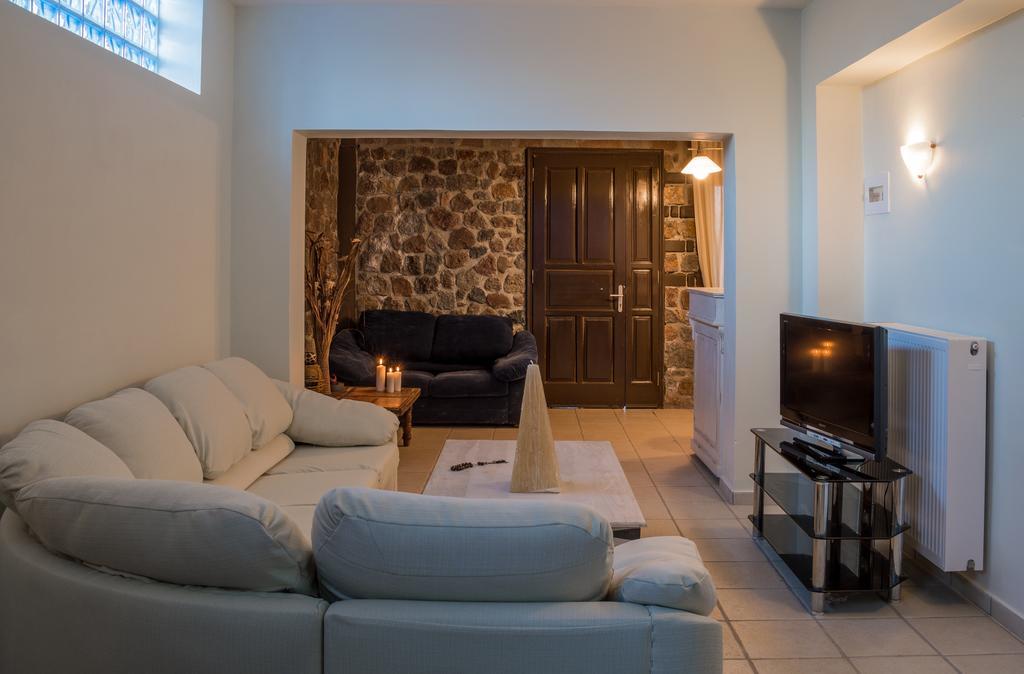 Sea View Suite Methana Exterior photo